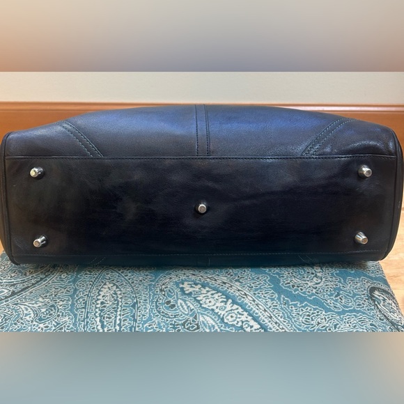 COACH HAMPTONS black leather classic COACH tote bag/purse - Picture 10 of 12